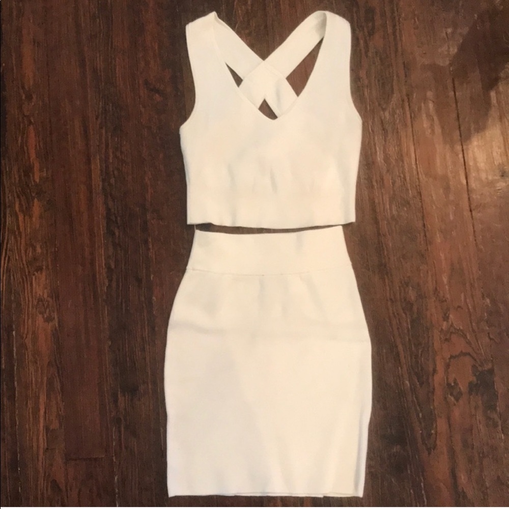 Express Fitted Crop and Skirt Sz Small